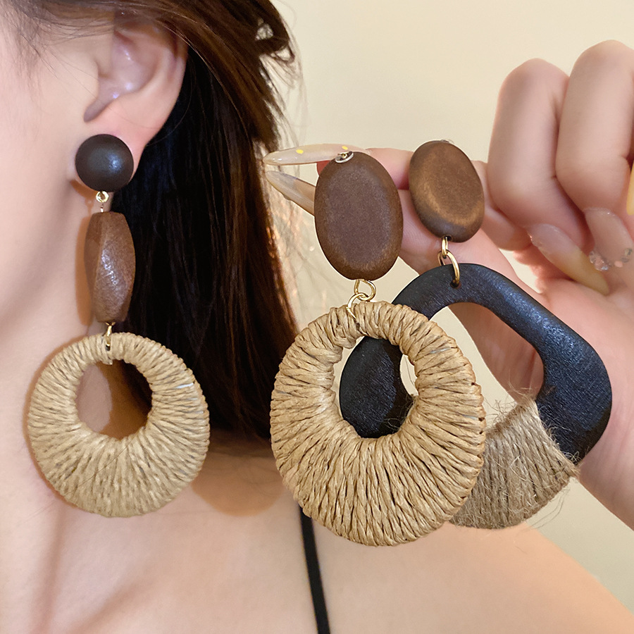Ethnic Style Hollow Out Square - Woodworking Women 评论和价格